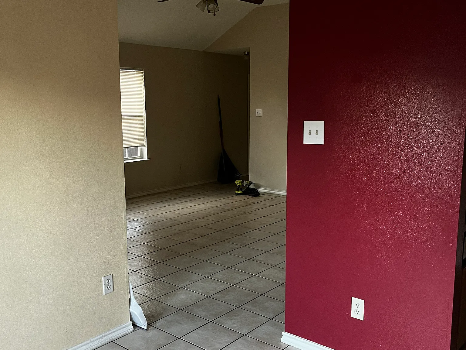 3 bed, 1750 sqft, $1,575 — Photo 2
