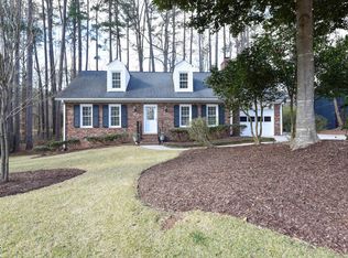 6405 Rockrest Ct, Raleigh, NC 27612