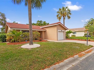 1690 Riverwood Ln, Coral Springs, FL, 33071