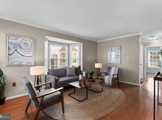 6349 Chimney Wood Ct, Alexandria, VA 22306