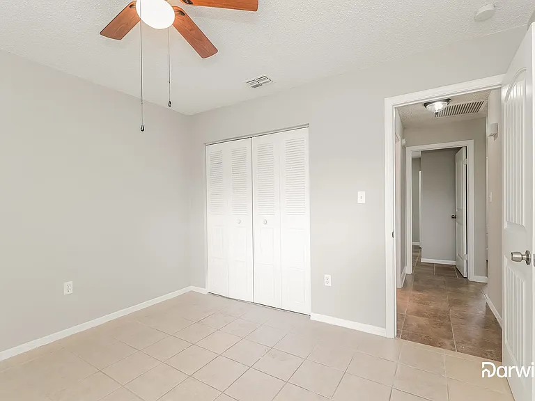 453 Cart Ct — Photo 11