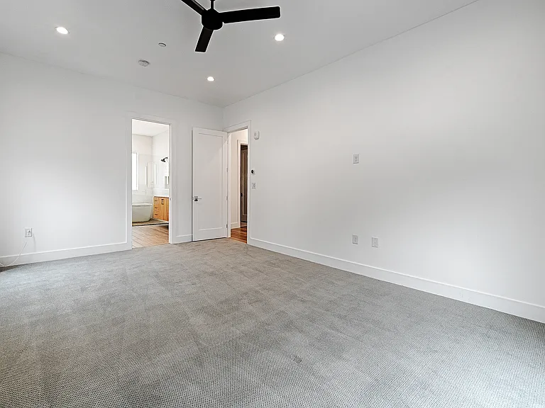 236 Melba St #101 — Photo 15