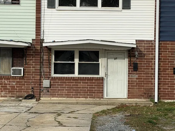 31 Rose Ln, New Castle, DE 19720