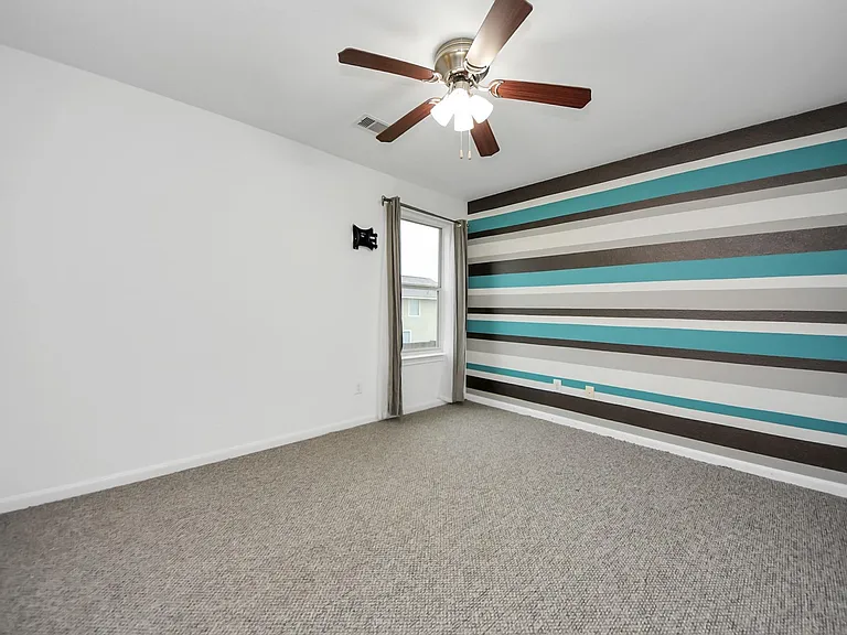 10062 Hillside Bayou Dr — Photo 40