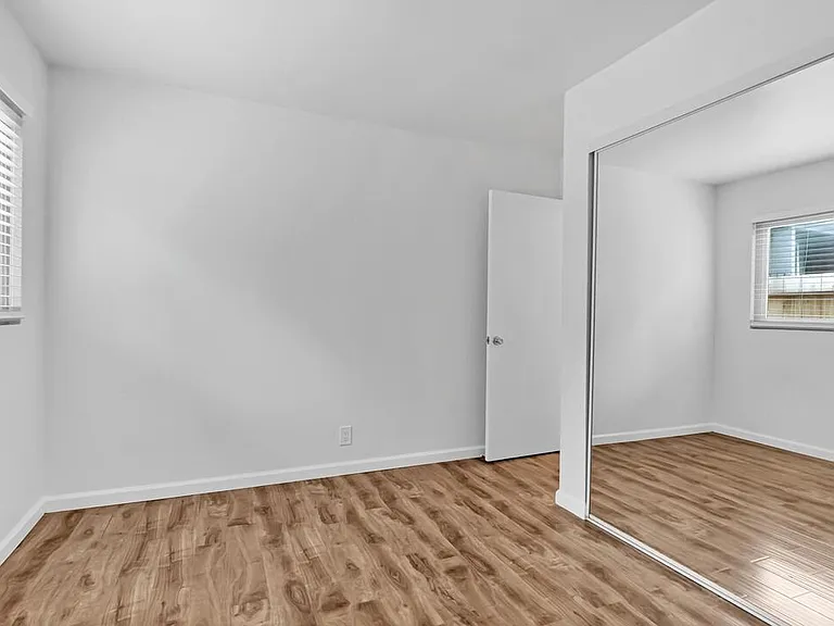 4446 Hamilton St #3 — Photo 10