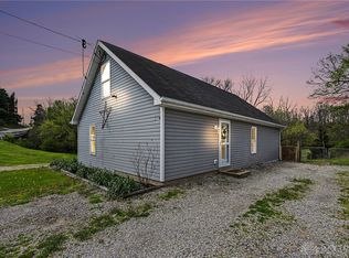 171 S 1st St, Clarksville, OH 45113