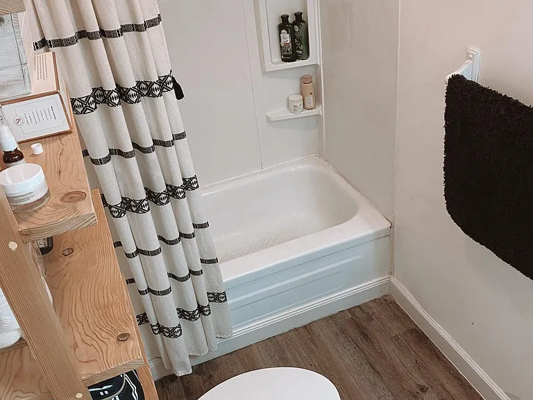 4 Mill St #B — Photo 10