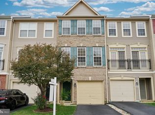 15693 John Diskin Cir, Woodbridge, VA 22191