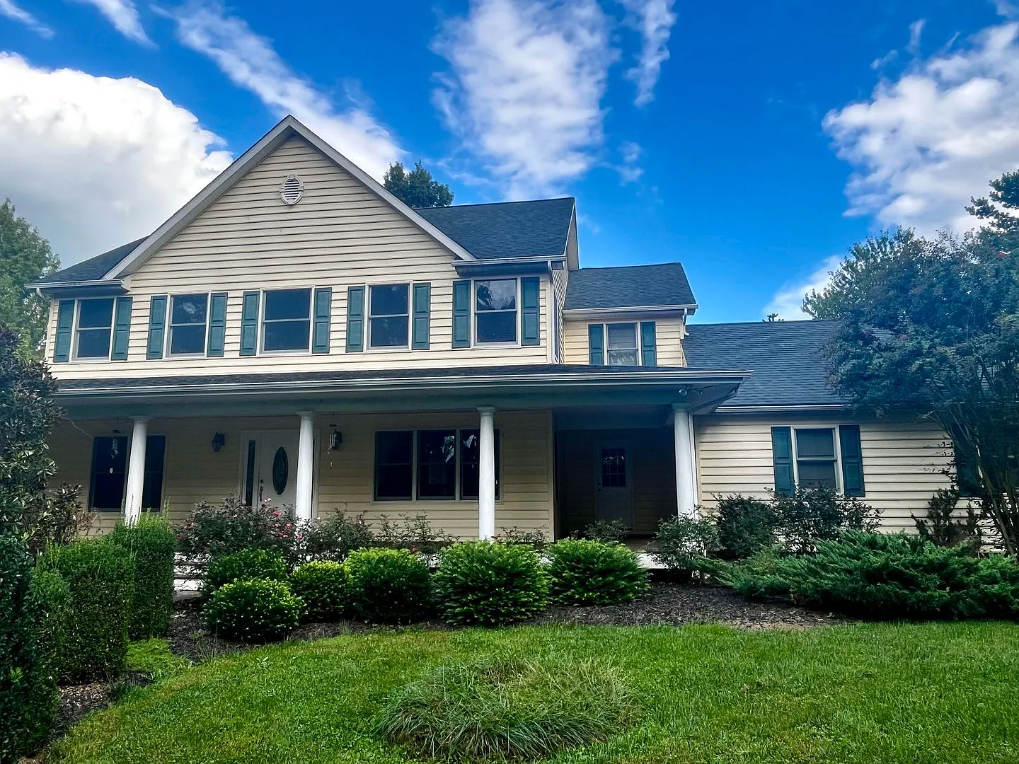 Charming 4BD/3.5BA Home in Upperco, MD! — Photo 1