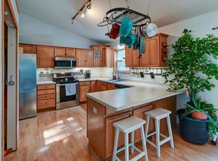 W10545 River Rd, Lodi, WI 53555