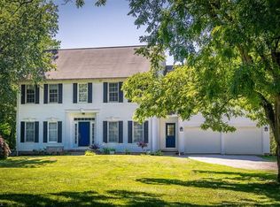 2434 River Rd, Willoughby, OH 44094