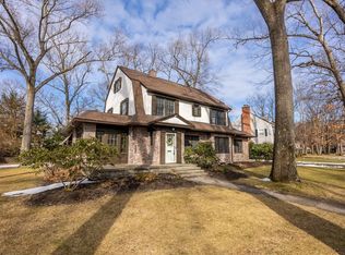 14 Wendover Rd, Longmeadow, MA 01106