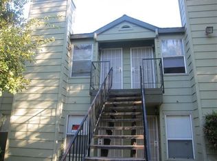 8208 Center Pkwy APT 14, Sacramento, CA 95823