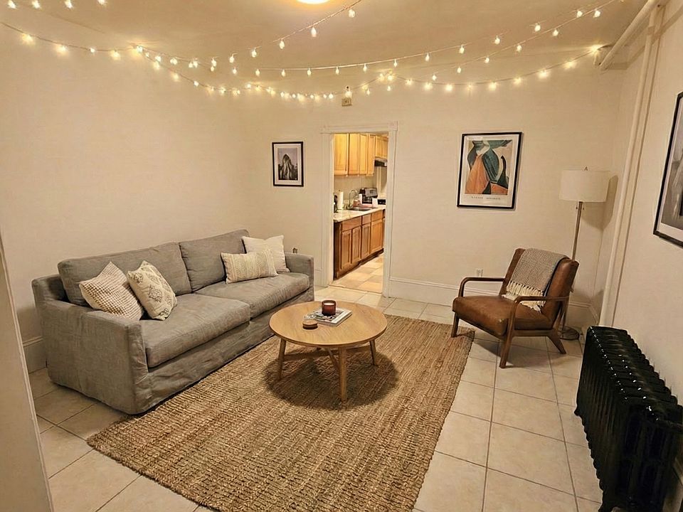 1st image of 20 N Georgia Ave