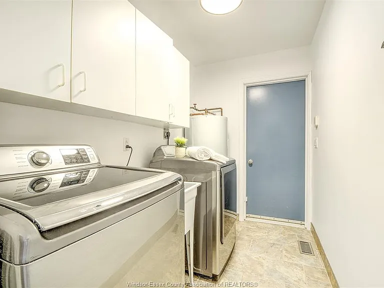 106 Marentette Dr — Photo 31