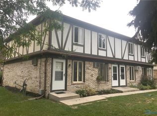 2336 Rockspring Rd, Toledo, OH 43614