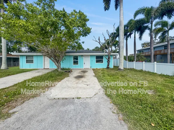 4518 102nd St W, Bradenton, FL 34210
