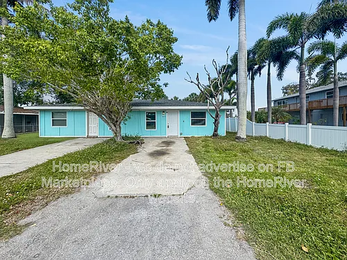 4518 102nd St W Photo 1
