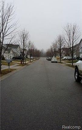 3rd image of 8648 Kalamazoo River Dr