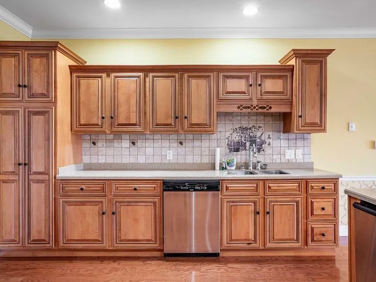 633 Lake Harbor Dr — Photo 8