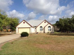 122 Deep Woods Ct, Cedar Creek, TX 78612