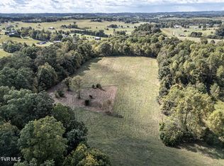 825 Middle Creek Rd, Afton, TN 37616