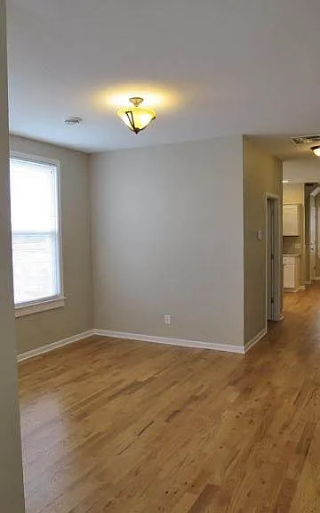 1007 E North Ave #1 — Photo 9
