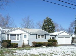 6 Bishop St, Merrimack, NH 03054