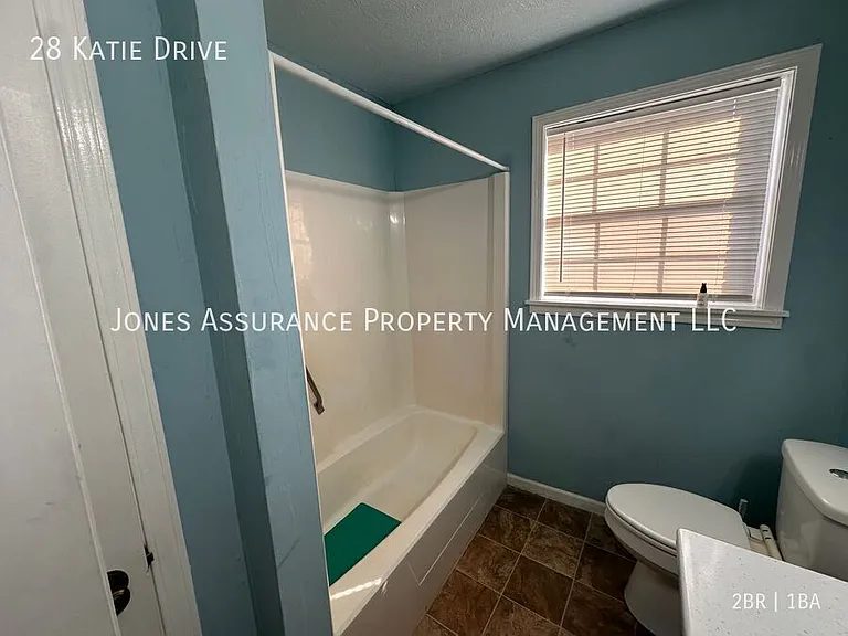 28 Katie Dr — Photo 16