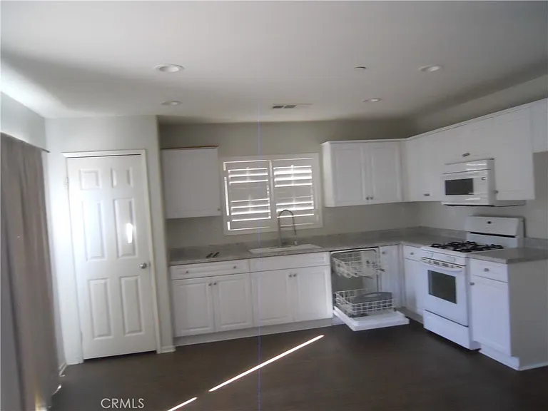 1634 Wagon Creek Cir — Photo 10