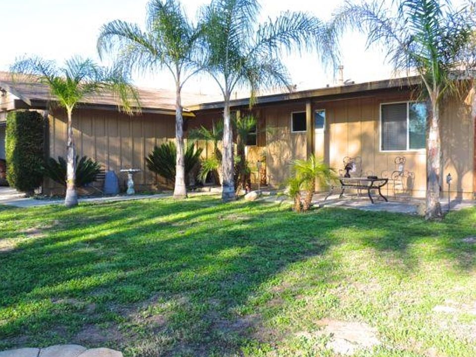1st image of 8708 Calle Viviano
