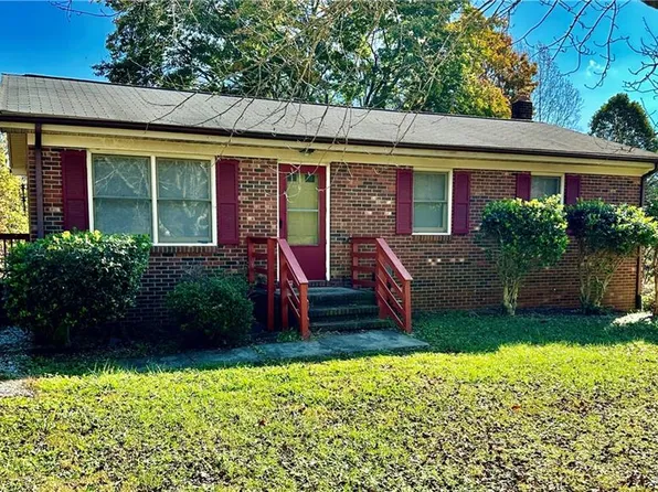 1210 Osborne Joyce Rd, Pinnacle, NC 27043