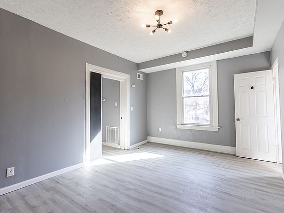 5th image of 608 Taylor Ave APT 201