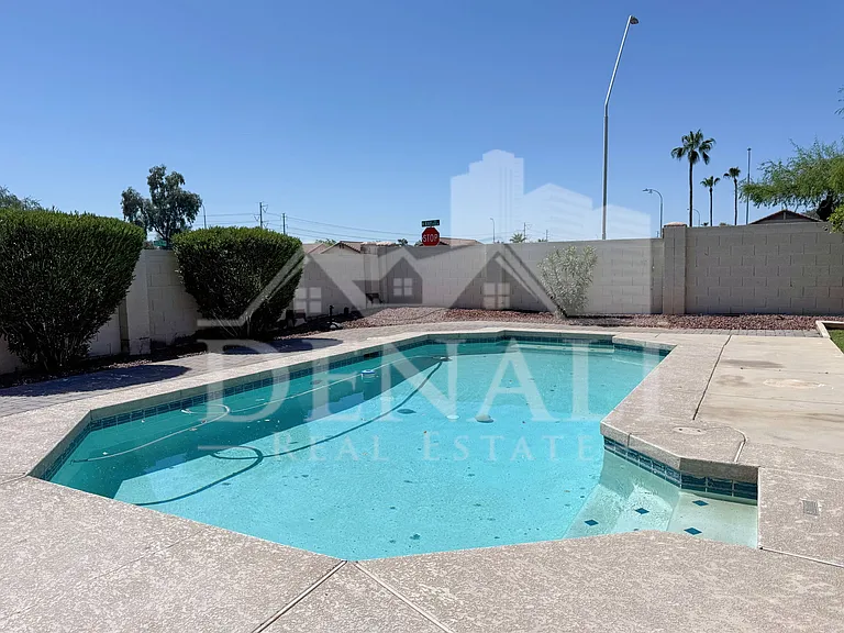 1249 W Kelly Ln — Photo 26