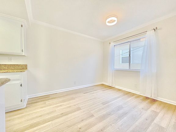4th image of 1142-1148 9th St #4