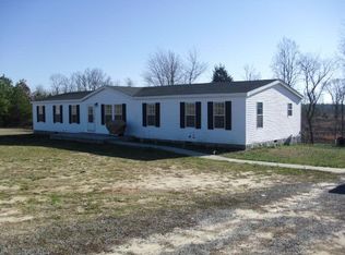 5200 Hunting Creek Rd, Nathalie, VA 24577