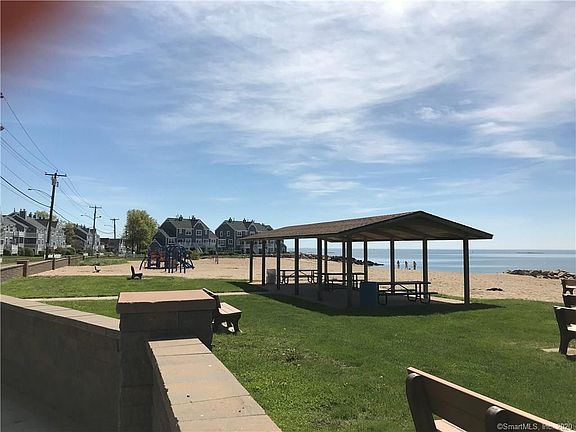 4th image of 31 Cosey Beach Ave