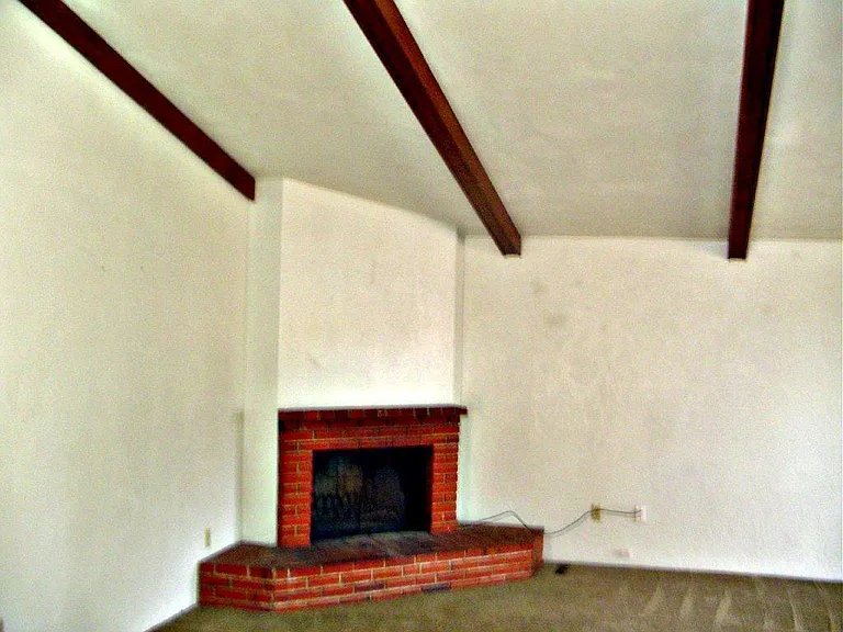 4377 Marcum Ln — Photo 5