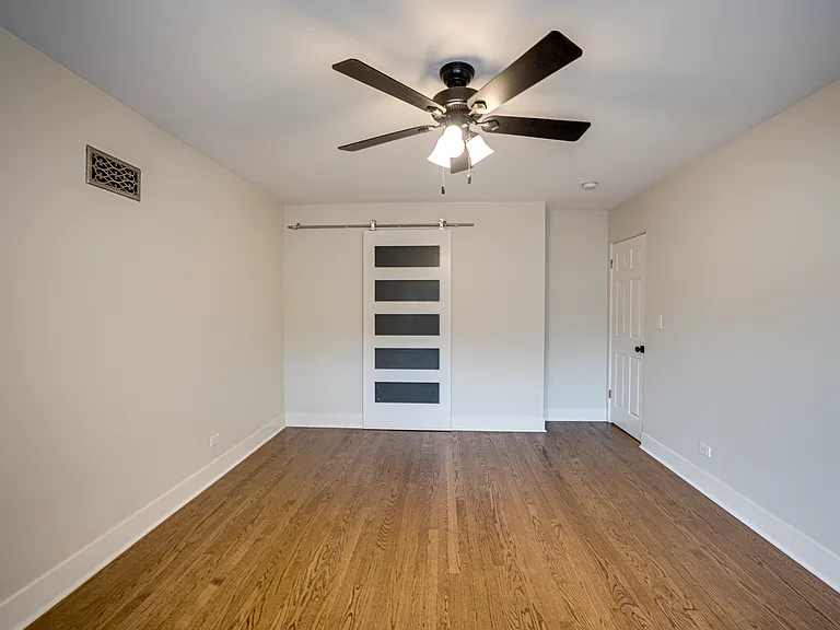 219 Spring Ave — Photo 17
