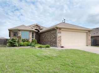 500 Jasmine Cir, Nevada, TX 75173