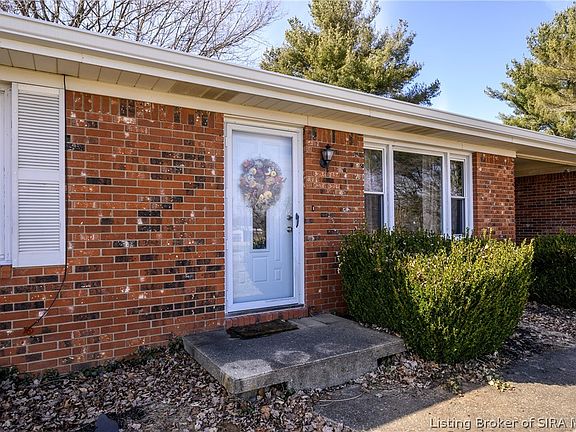 3rd image of 8055 Jill Circle NW