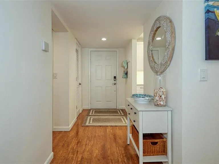 4531 Bay Beach Ln #133 — Photo 4