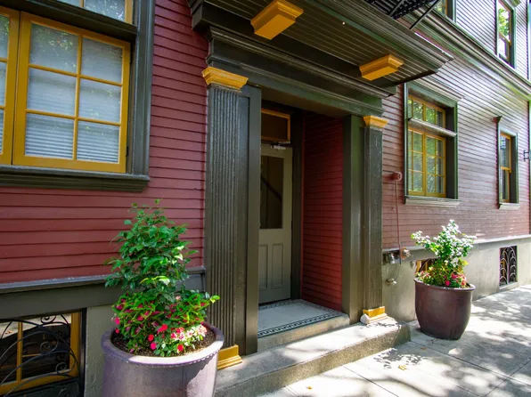 1834 SW 5th Ave, Portland, OR