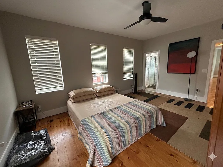1811 Sidney St — Photo 10