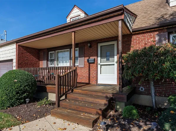 41 Carolina Avenue, Island Park, NY 11558