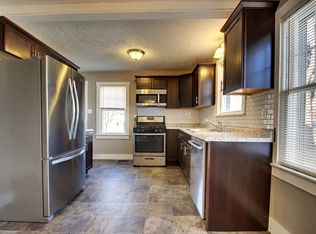 1301 Maple St, Quincy, IL 62301