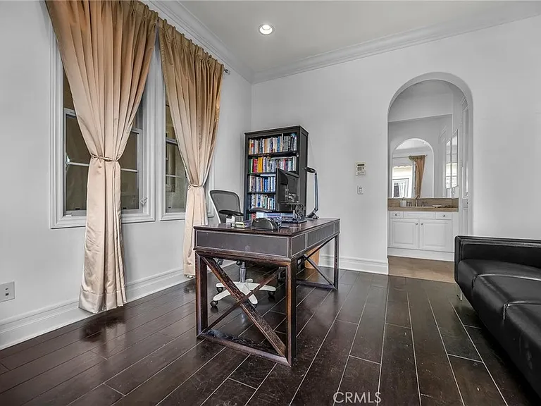 8001 Ocean Bluff Dr — Photo 33