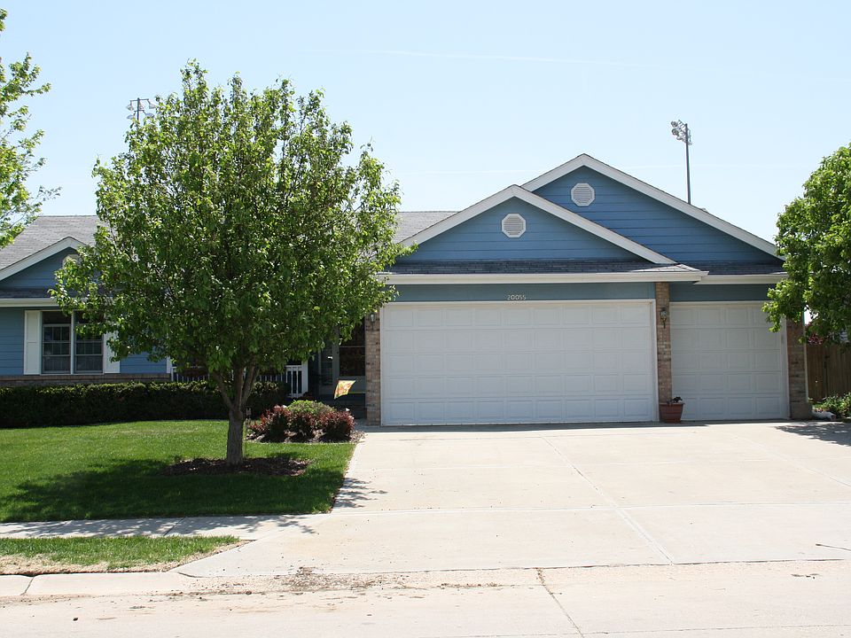 1st image of 20055 Hackberry Dr