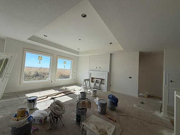4th image of 226 Aspen Ln