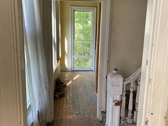 5th image of 2931 W McMicken Ave